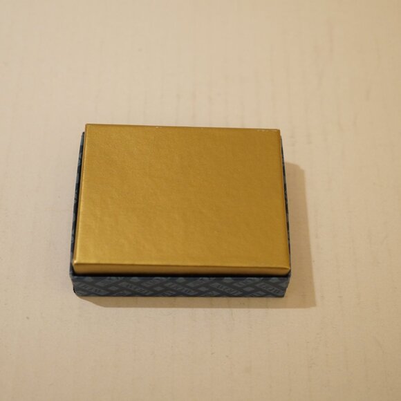 VINTAGE AVON ROYAL IMPRESSIONS PENDANT NECKLACE 1980'S - Picture 8 of 8